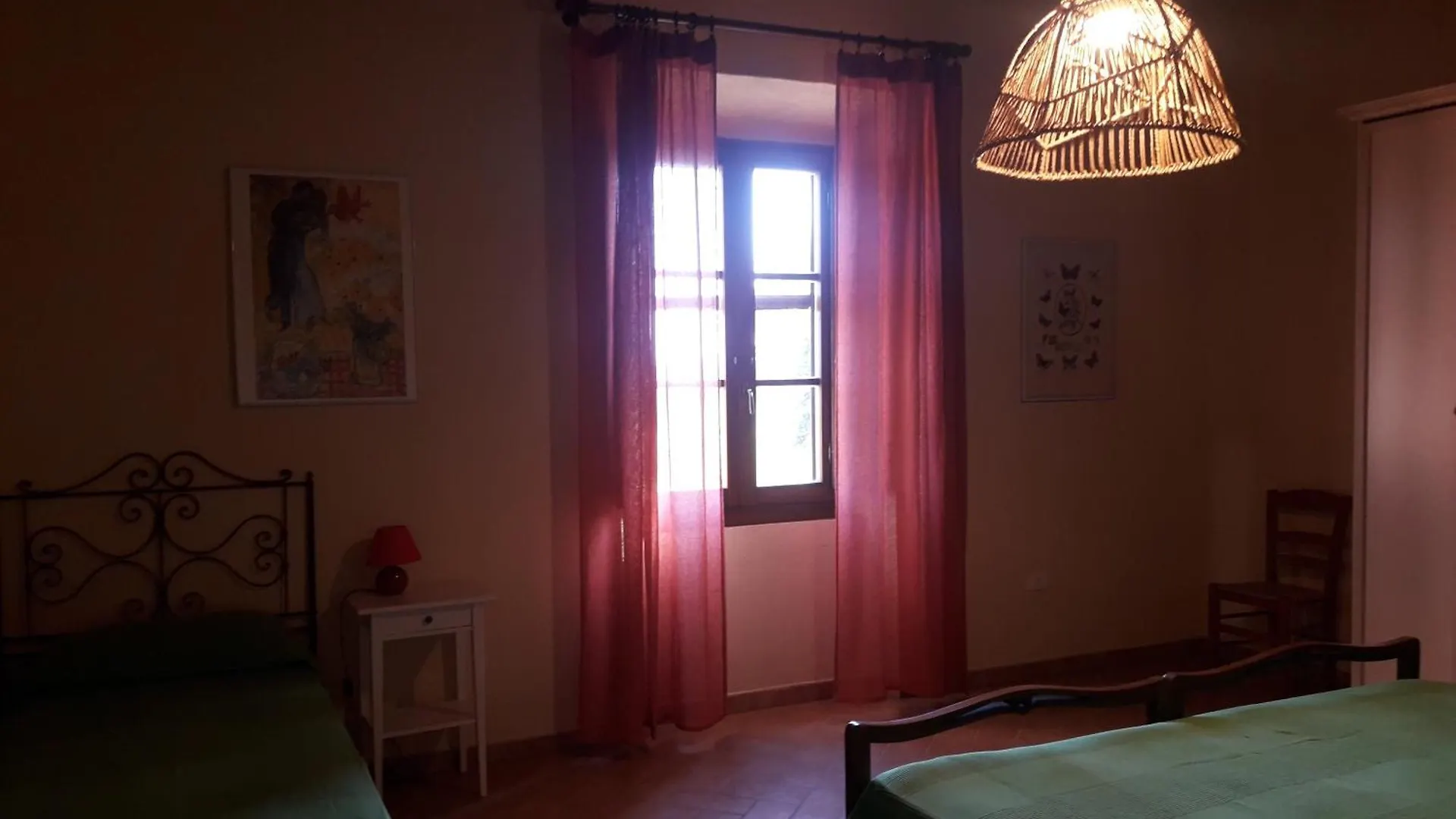 Casale Il Pescinone Daire Piombino İtalya
