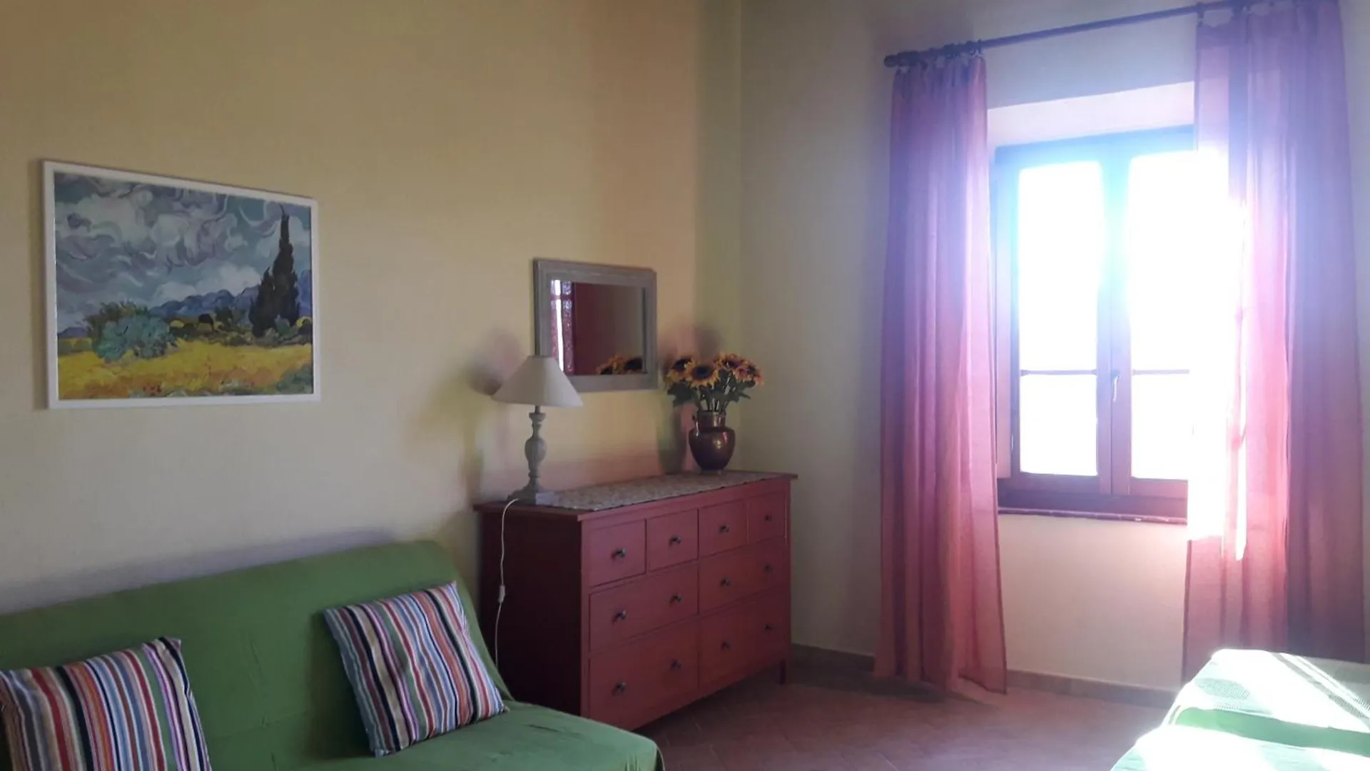 Casale Il Pescinone Daire Piombino 0*,  İtalya