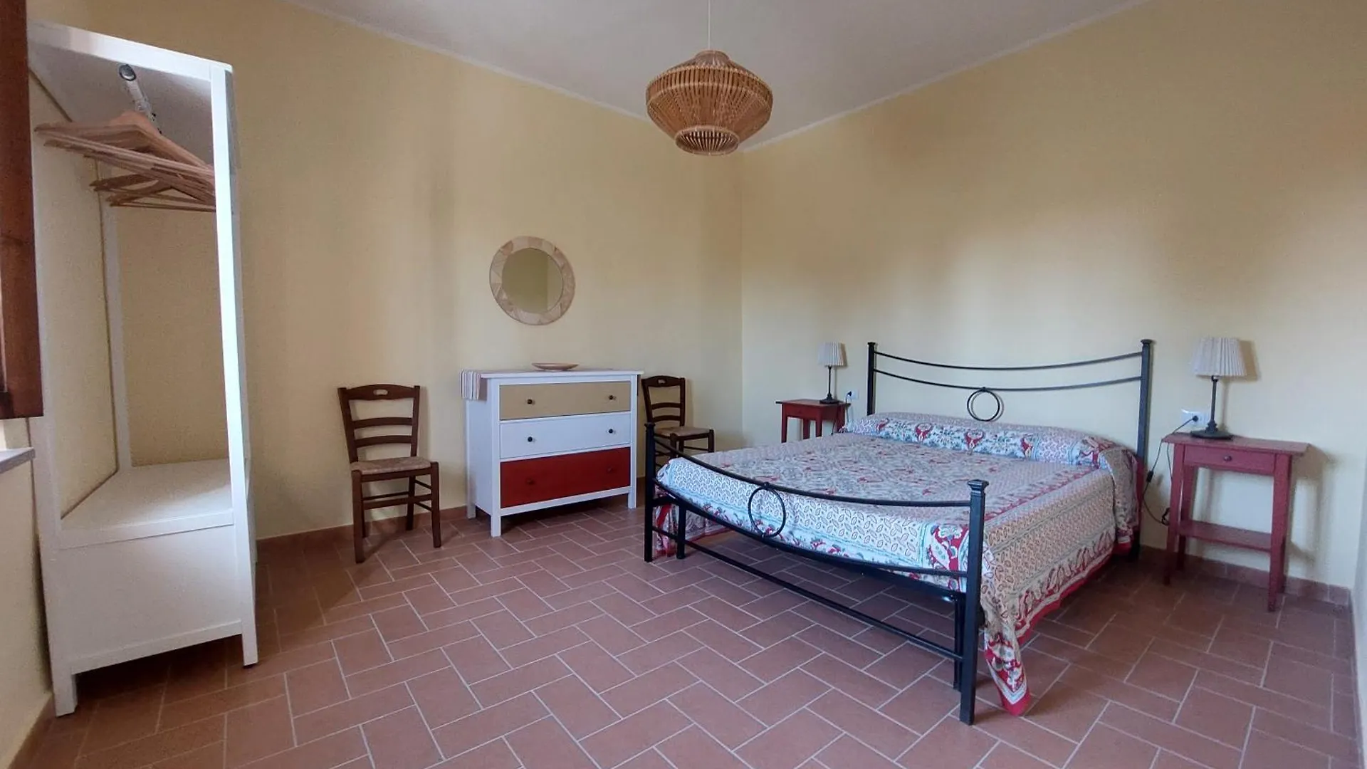 Casale Il Pescinone Daire Piombino 0*,